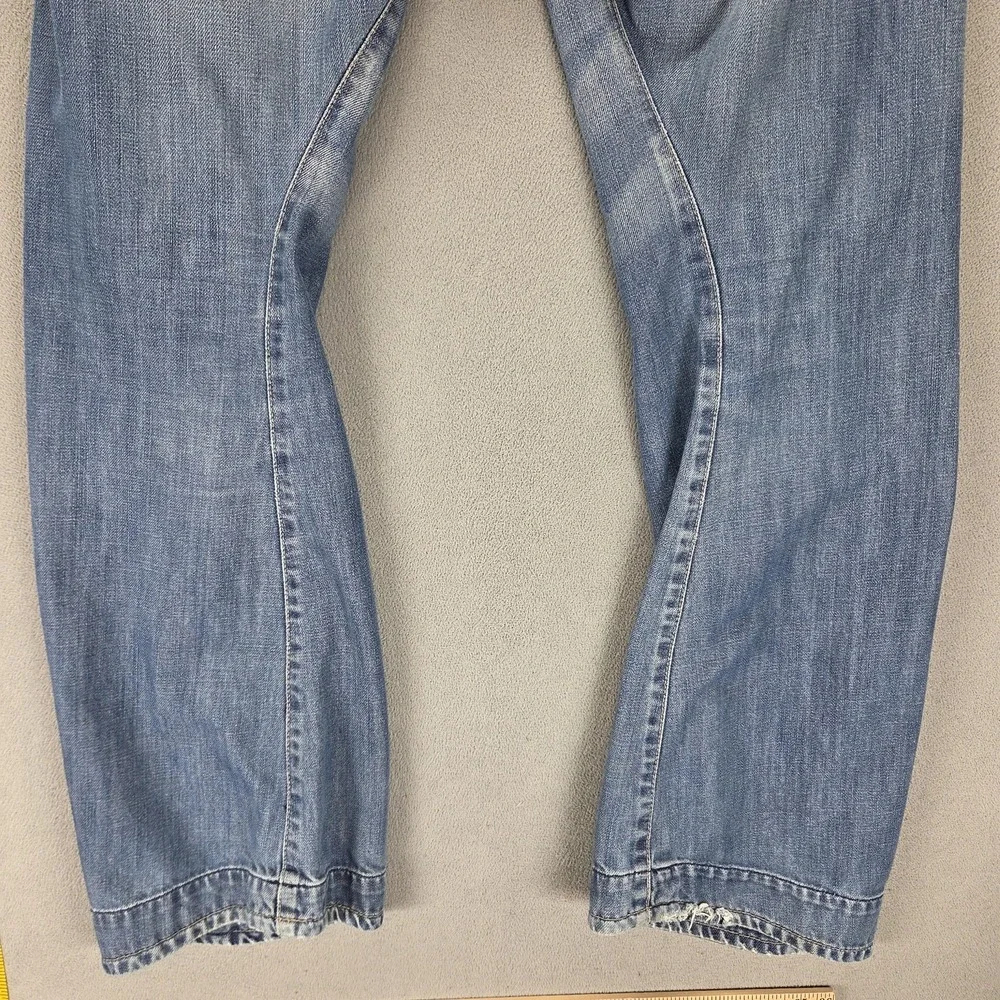 Vintage Levis Engineered Jeans Mens Blue Twisted Medium Wash Zip Fly Fits 34x32